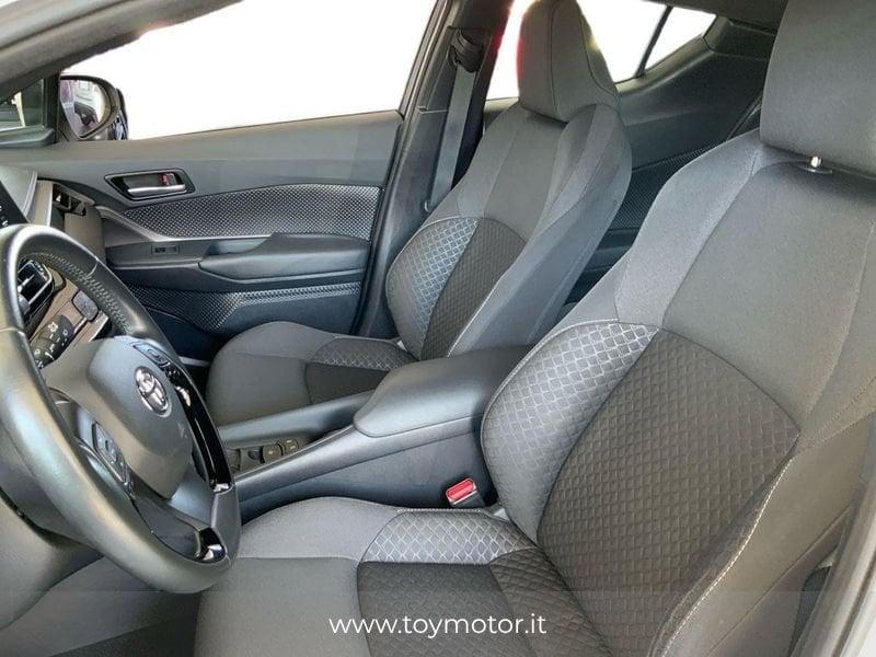 Toyota C-HR (2016-2023) 1.8 Hybrid E-CVT Active
