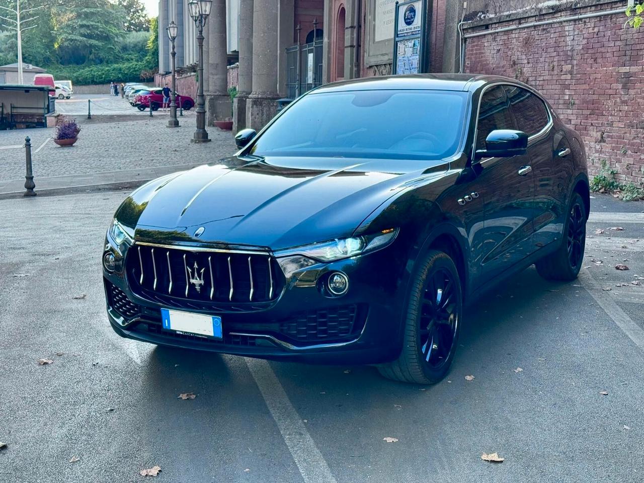 Maserati Levante V6 Diesel 275 CV AWD Granlusso, SERVICE MASERATI/FERRARI FATTURE SAMOCAR, PERFETTA, GARANZIA UFFICIALE