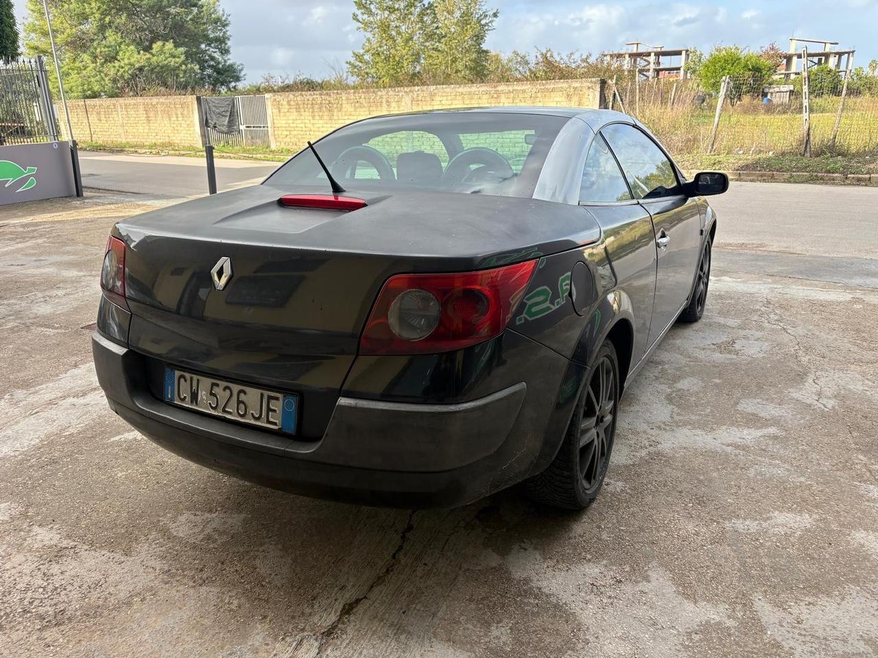 Renault Megane Mégane C-C 1.9 dCi Confort Authentique