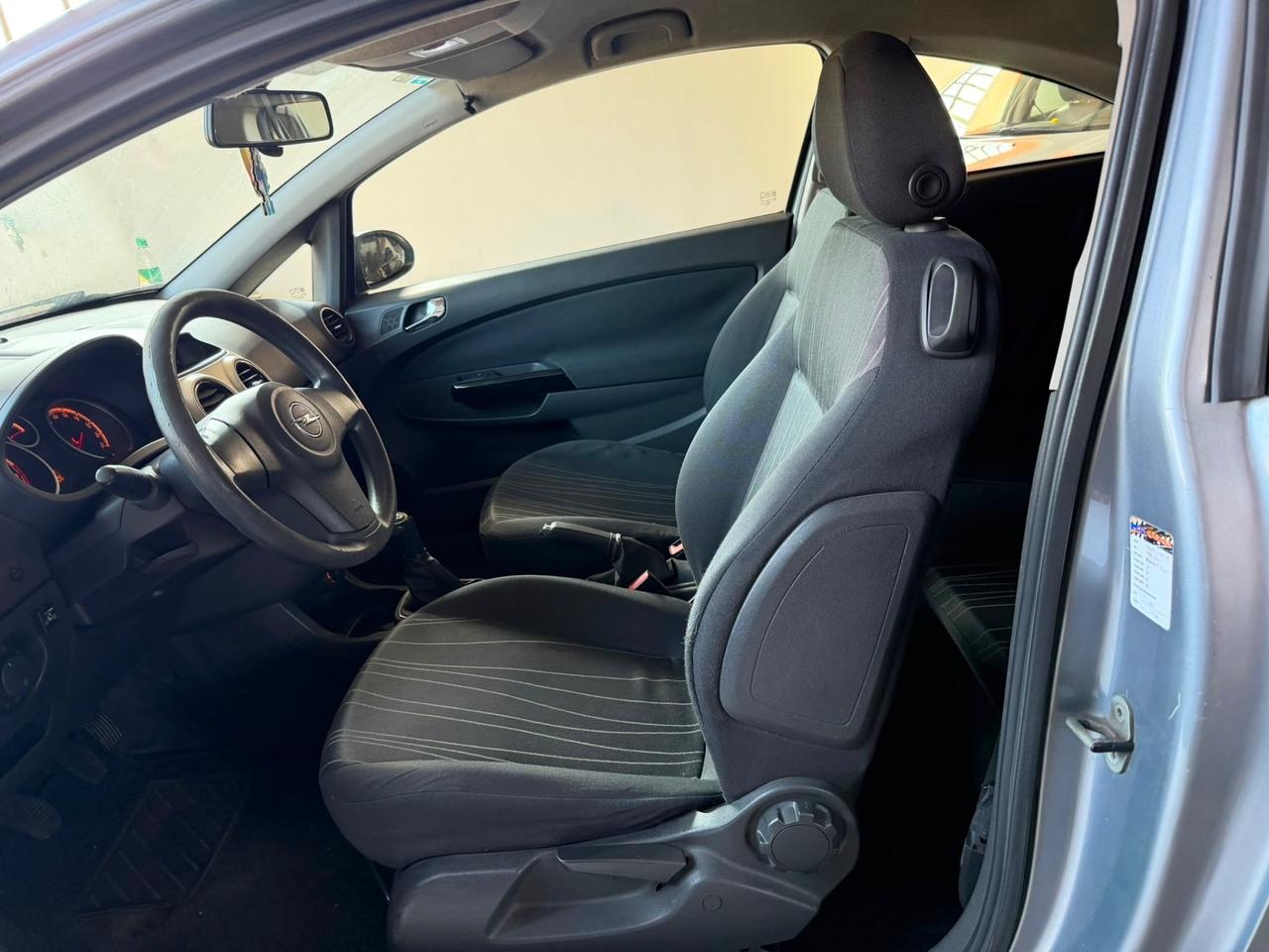 Opel Corsa 1.2 80CV 3 porte GPL-TECH Enjoy