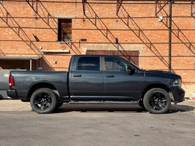 DODGE RAM 1500 SPORT RT CREW CAB 4x4 5.7L V8