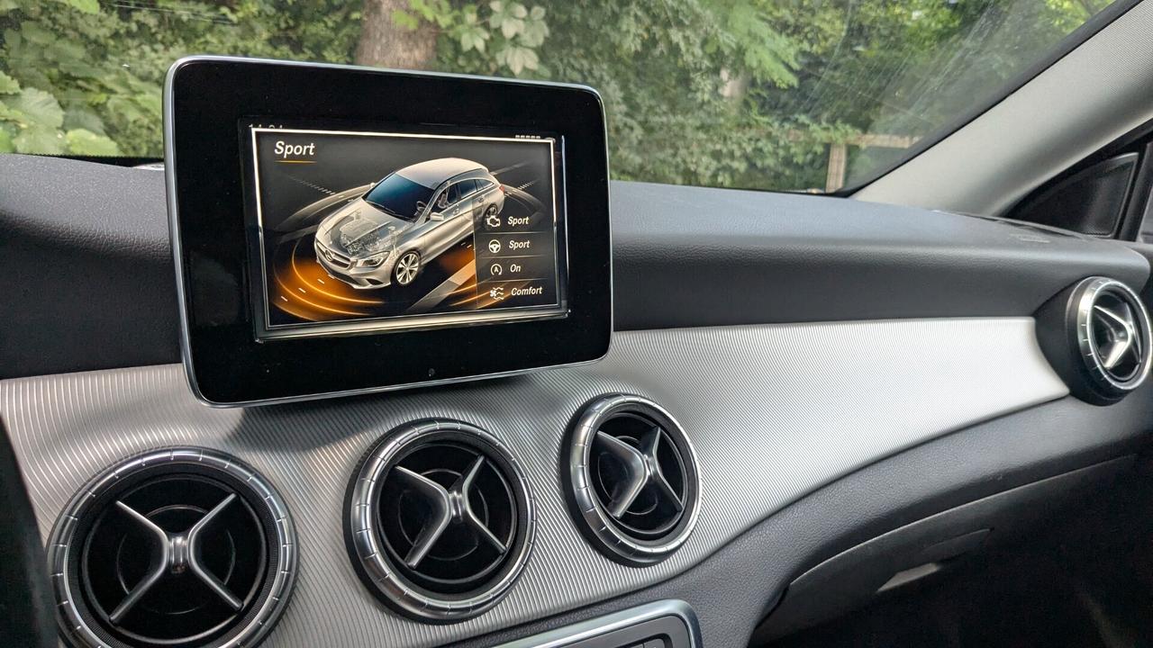Mercedes-benz CLA 200 CLA 200 d S.W. 4Matic Automatic Sport Night