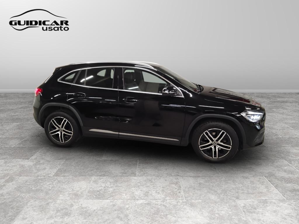 Mercedes-Benz GLA-H247 2020 - GLA 180 d Sport Plus auto