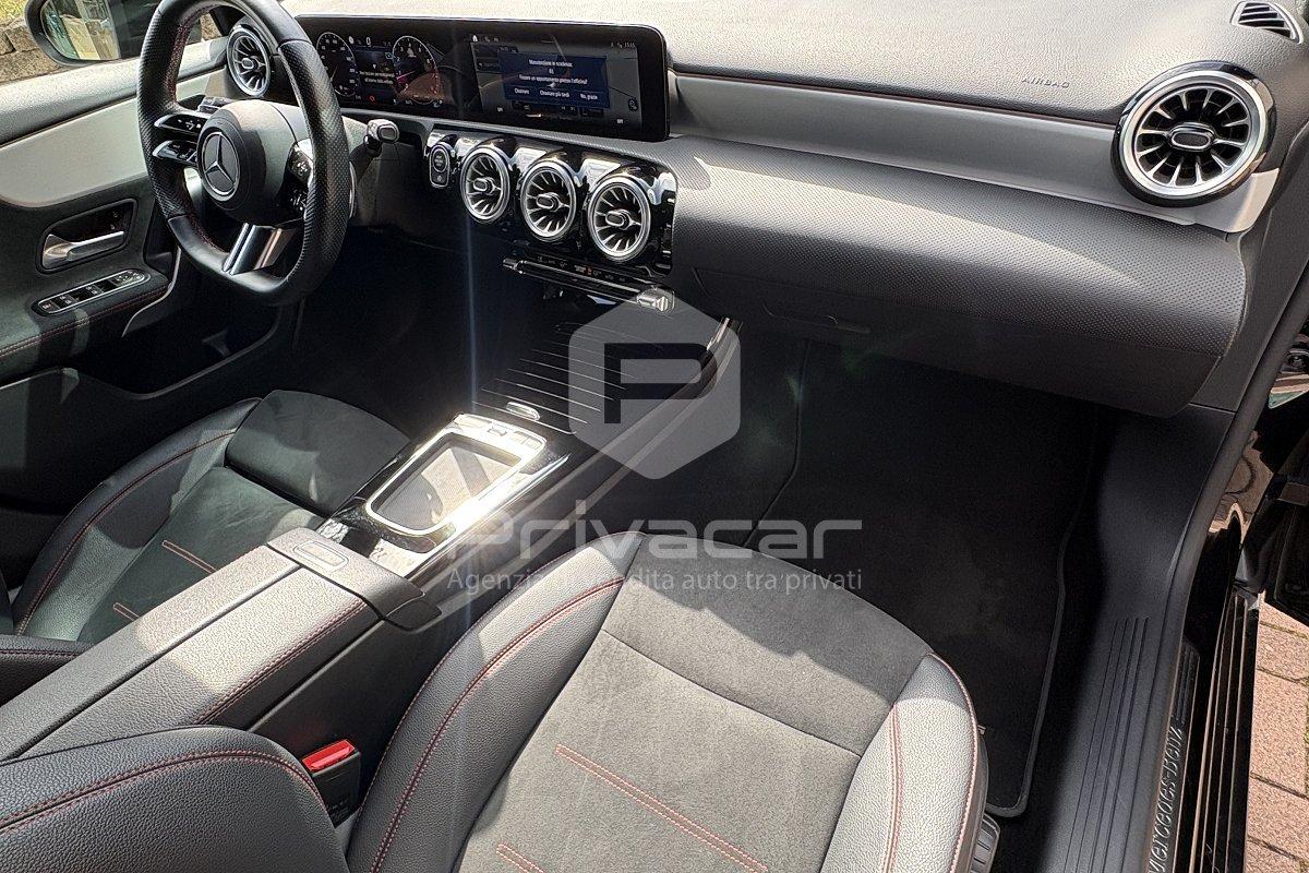 MERCEDES A 180 Automatic AMG Line Premium