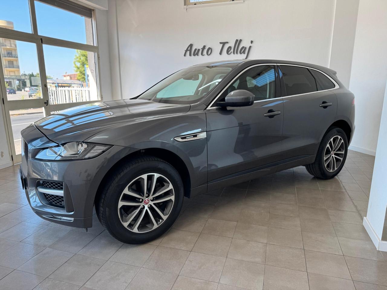 Jaguar F-Pace 2.0 D 240 CV AWD aut. R-Sport