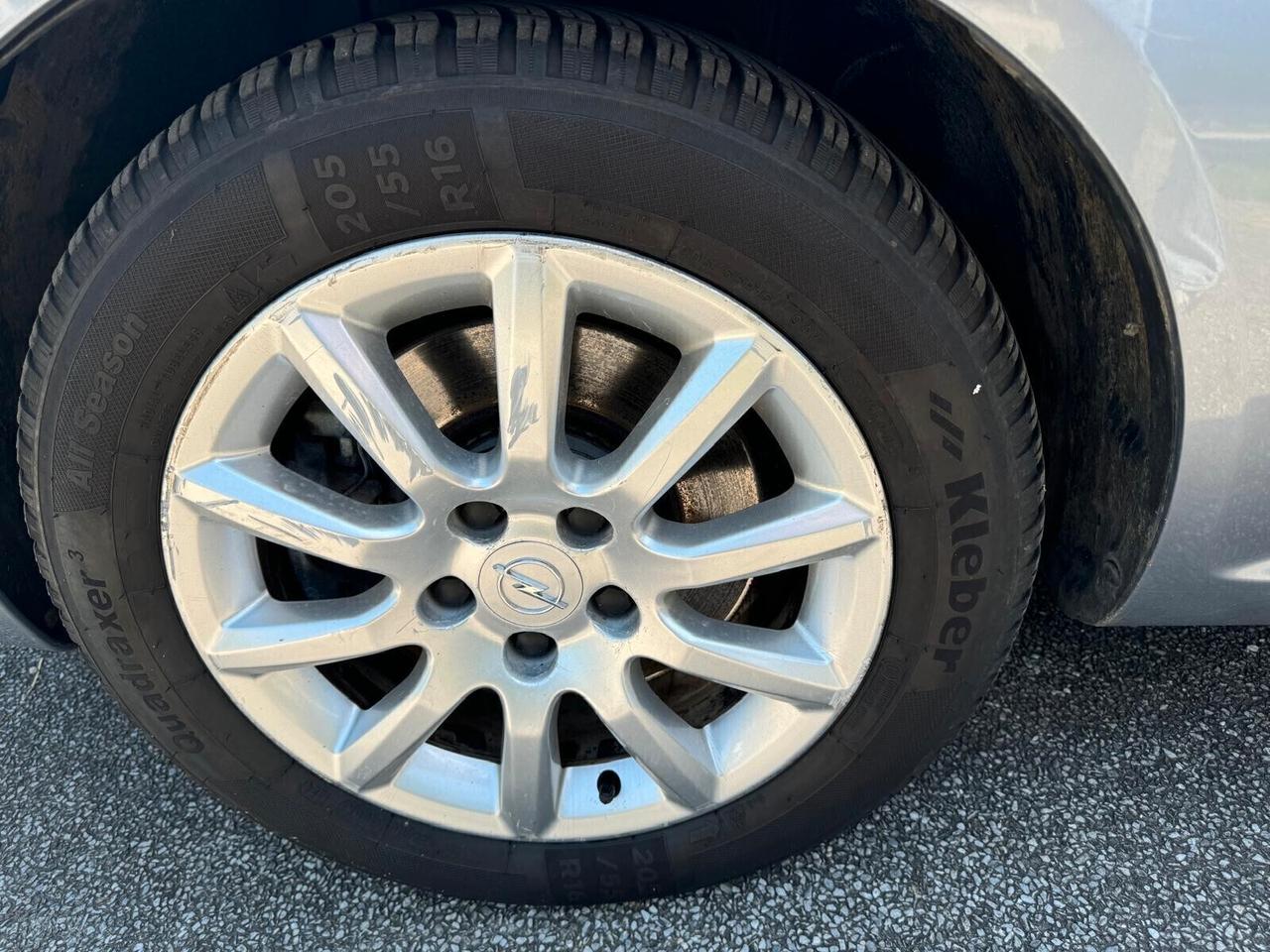 Opel Zafira 1.9 CDTI 120CV Cosmo