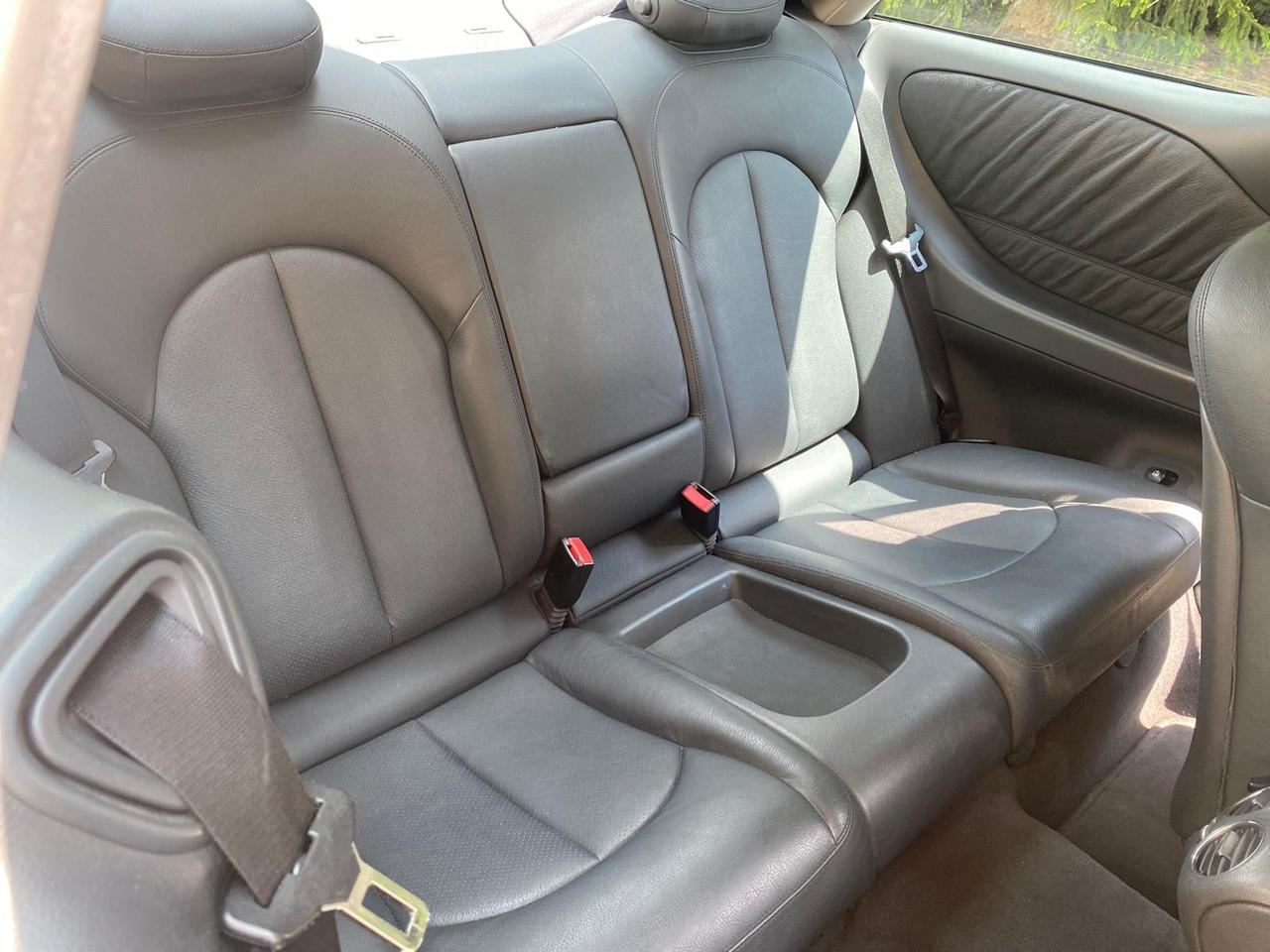 MERCEDES CLK 270 CDI MANUALE DAVVERO MOLTO BELLA GUARDA