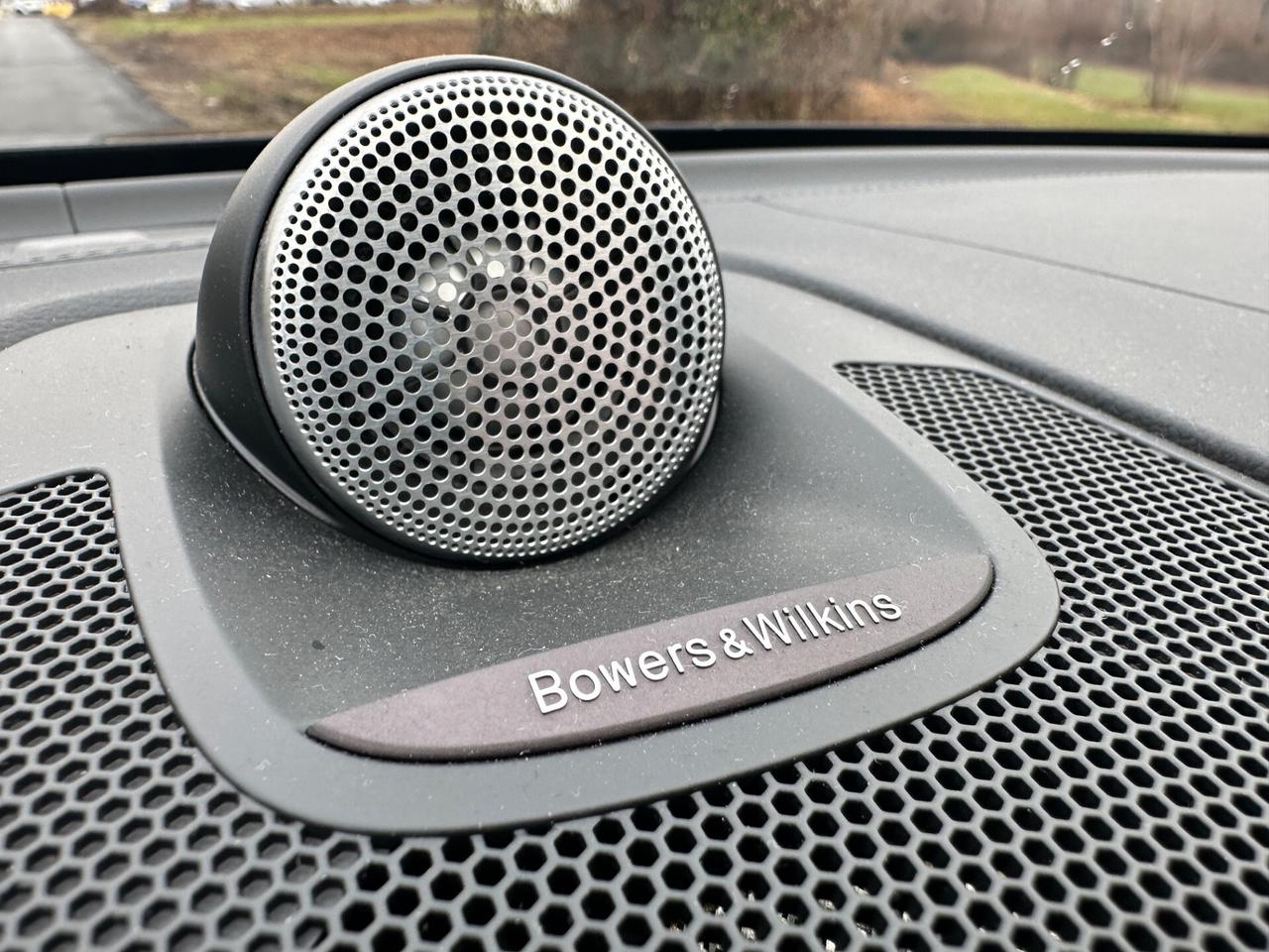 Volvo XC 60 T6 Plug-in hybrid Ultra Dark - 2025