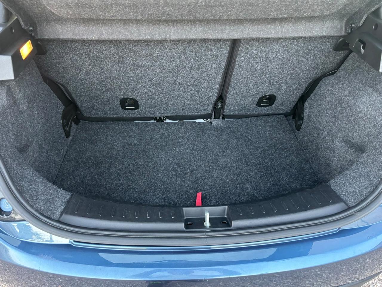 Lancia Ypsilon 1.0 FireFly Hybrid Silver NO VINCOLI DI FINANZIAMENTO