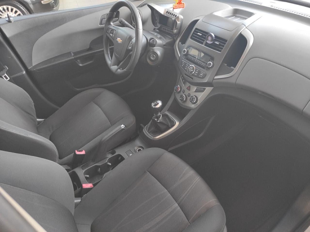 Chevrolet Aveo 1.2 86CV 5 porte LTZ NEOPATENTATI