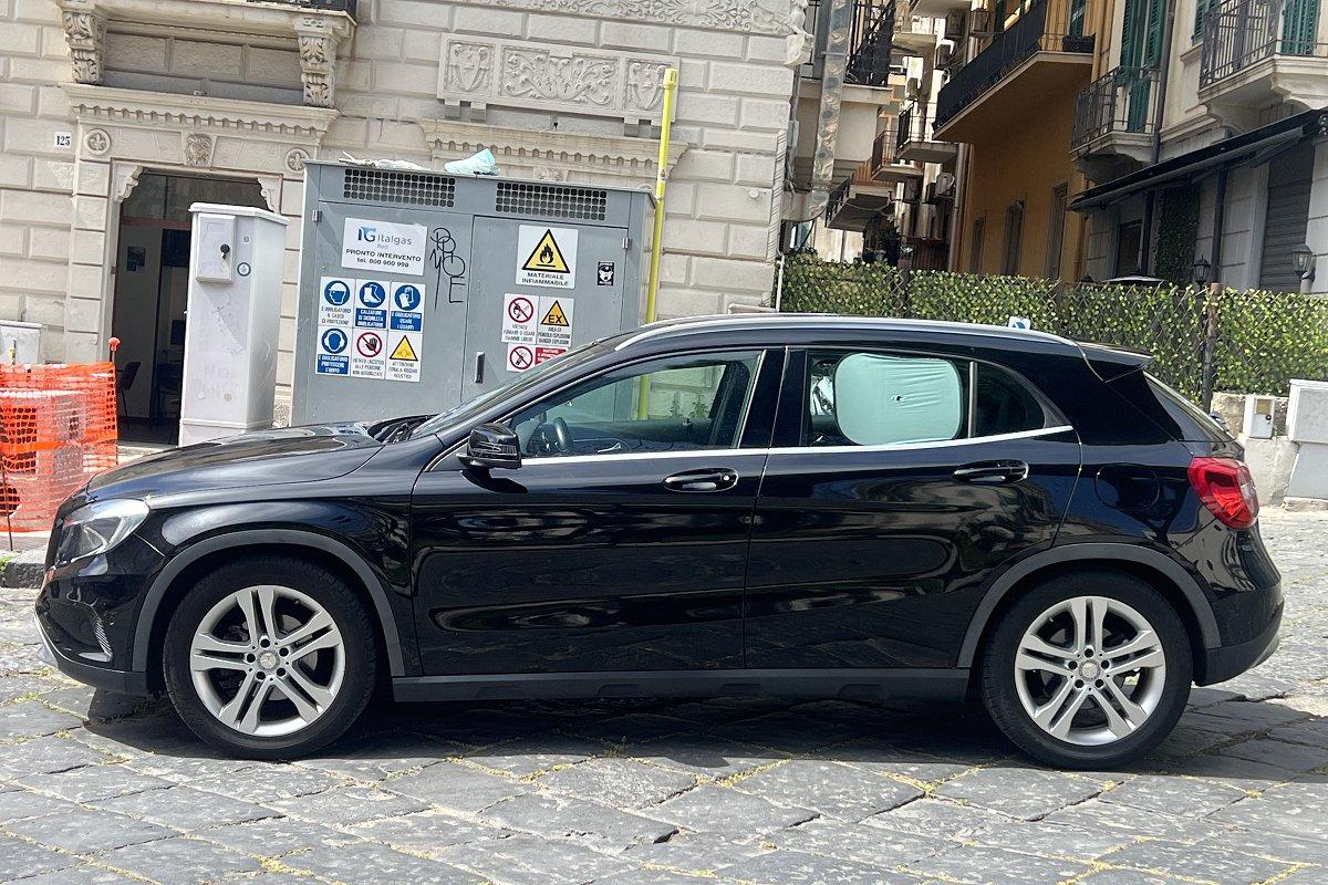 MERCEDES GLA 200 CDI Sport