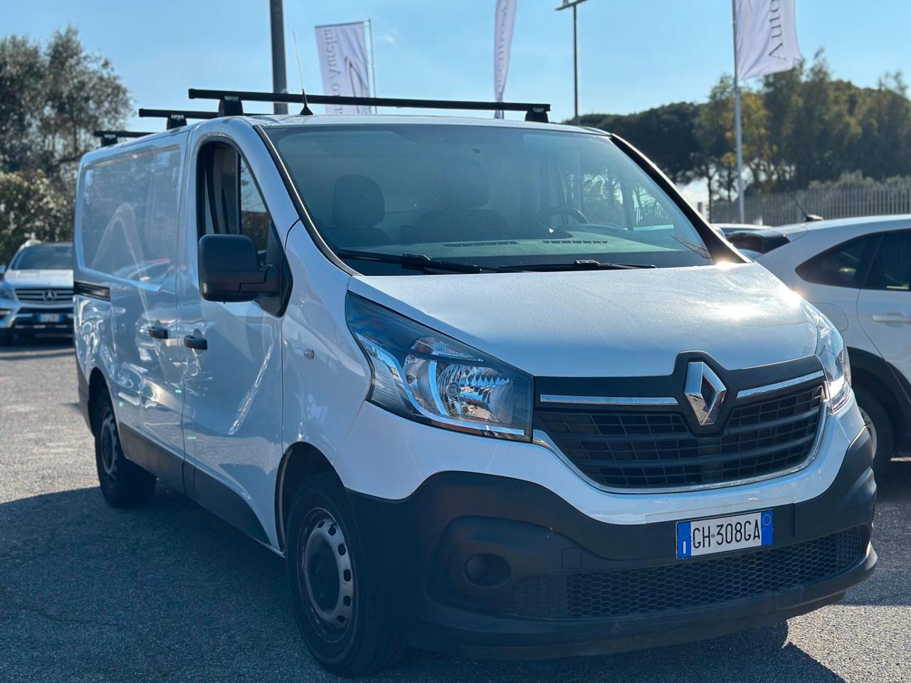 Renault Trafic RENAULT TRAFIC