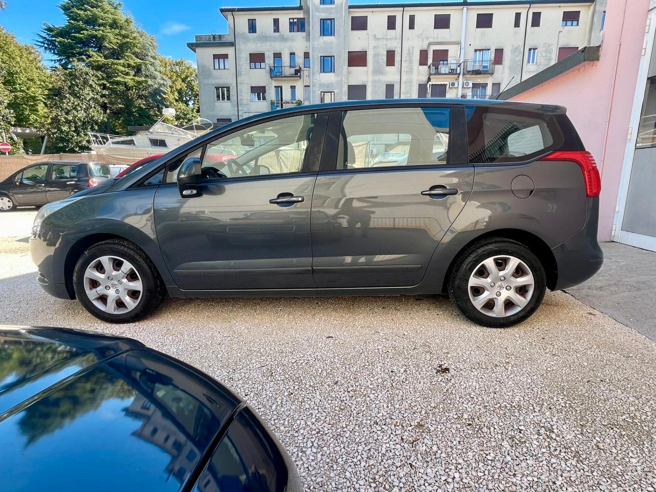 Peugeot 5008 1.6 120CV GARANZIA - FRIZIONE NUOVA