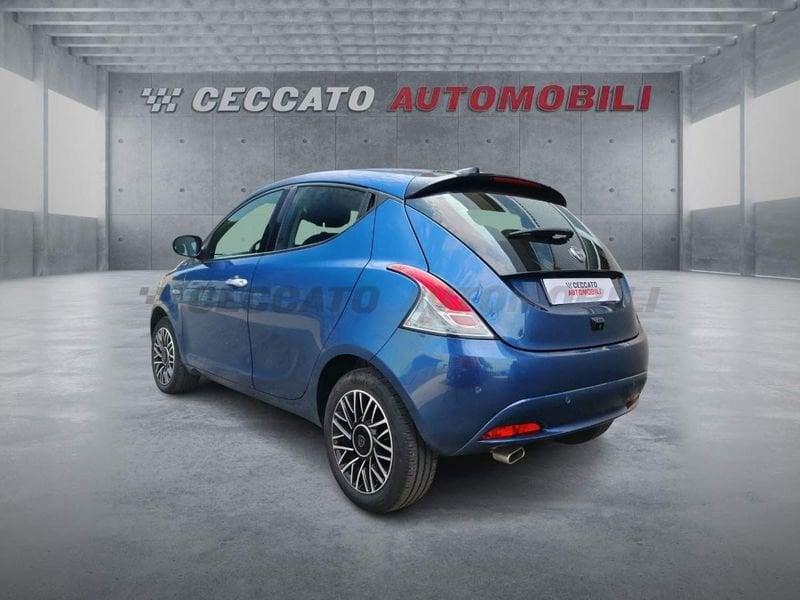 Lancia Ypsilon Ypsilon 1.0 firefly hybrid Platino s&s 70cv
