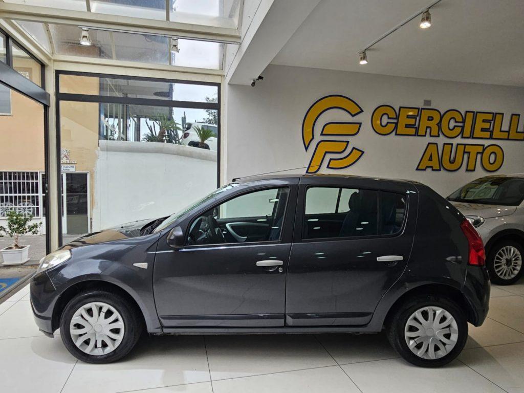 Dacia Sandero 1.2 16V GPL 75CV Embleme