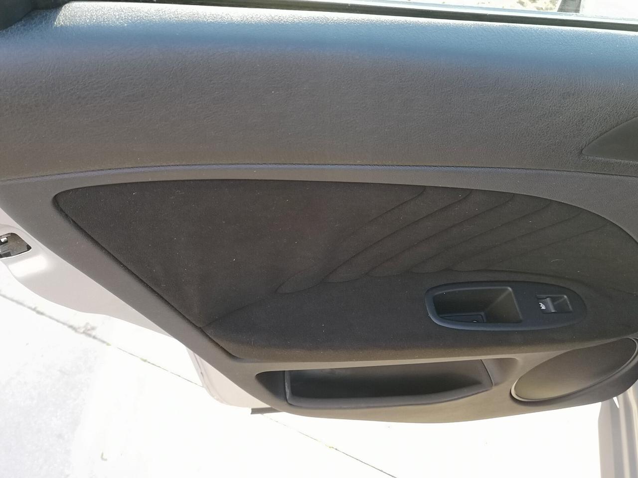 Alfa Romeo 159 2.0 JTDm Distinctive