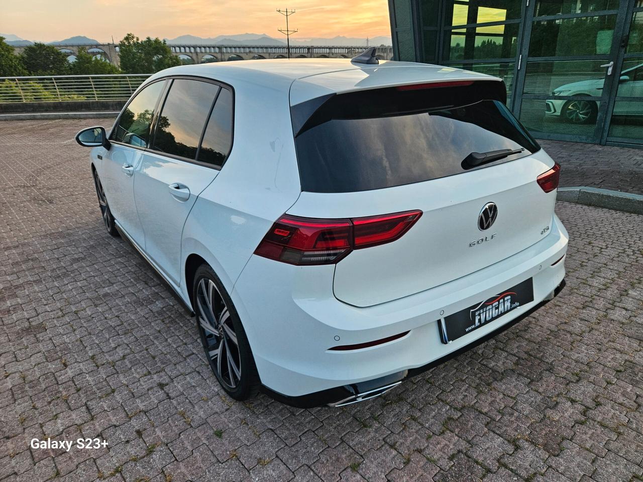 Golf 8 DSG R-Line hybrid PROMO USATO/SCAMBIO