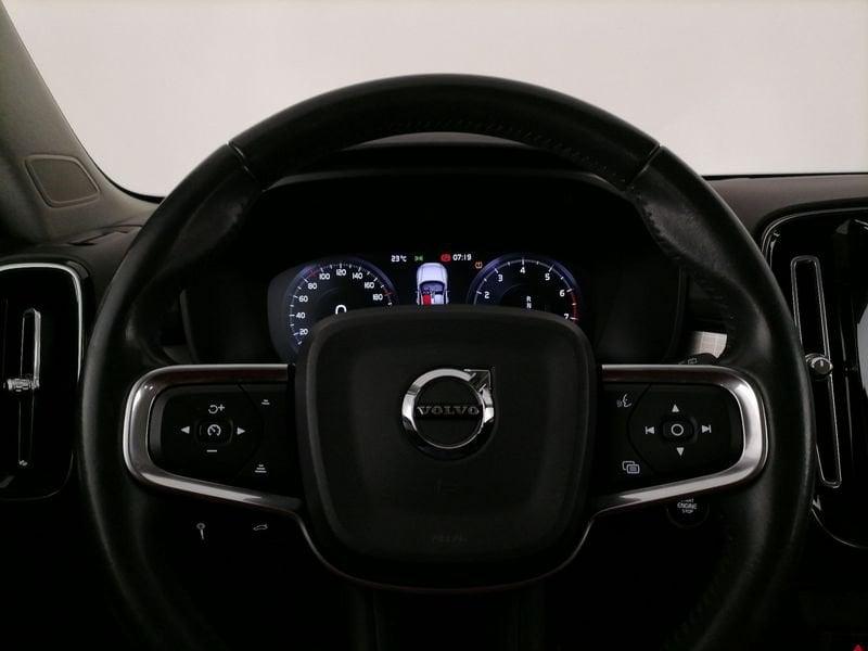 Volvo XC40 1.5 t2 Momentum Pro auto my21