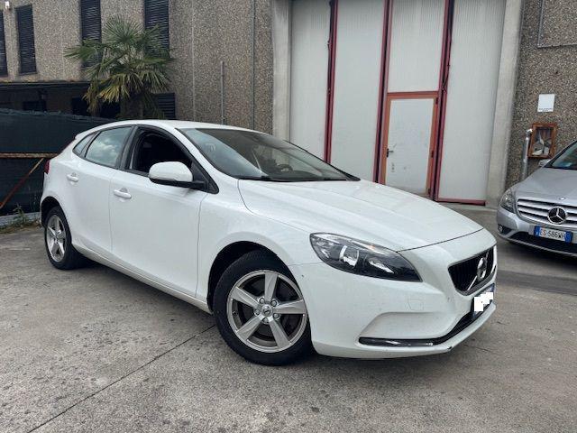 VOLVO V40 D2 Geartronic Business