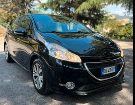 Peugeot 208 1.6 e-HDi 92 CV Stop&Start 5 porte Active