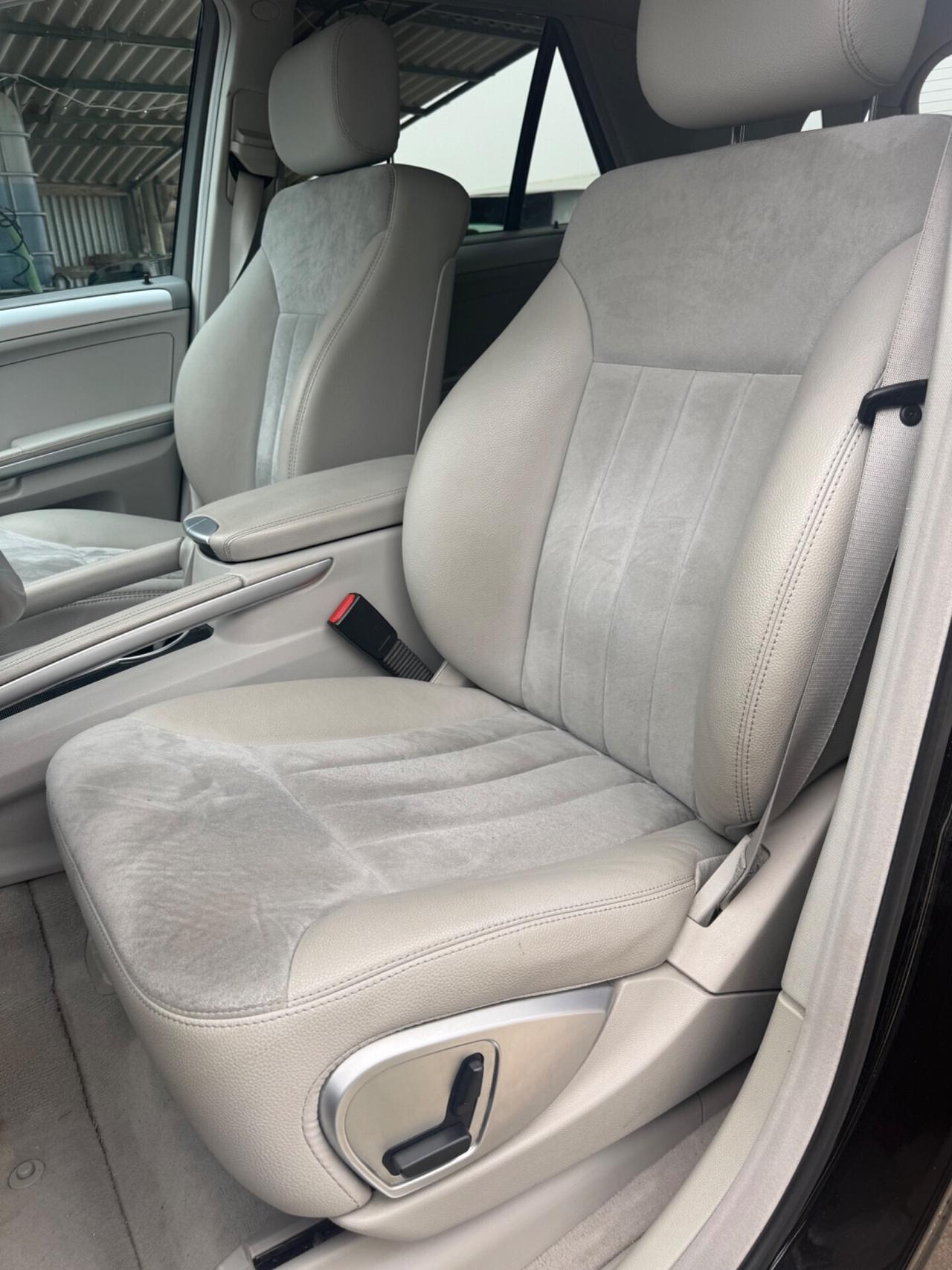 Mercedes ML 320 CDi Sport PERFETTO 135 milaKM