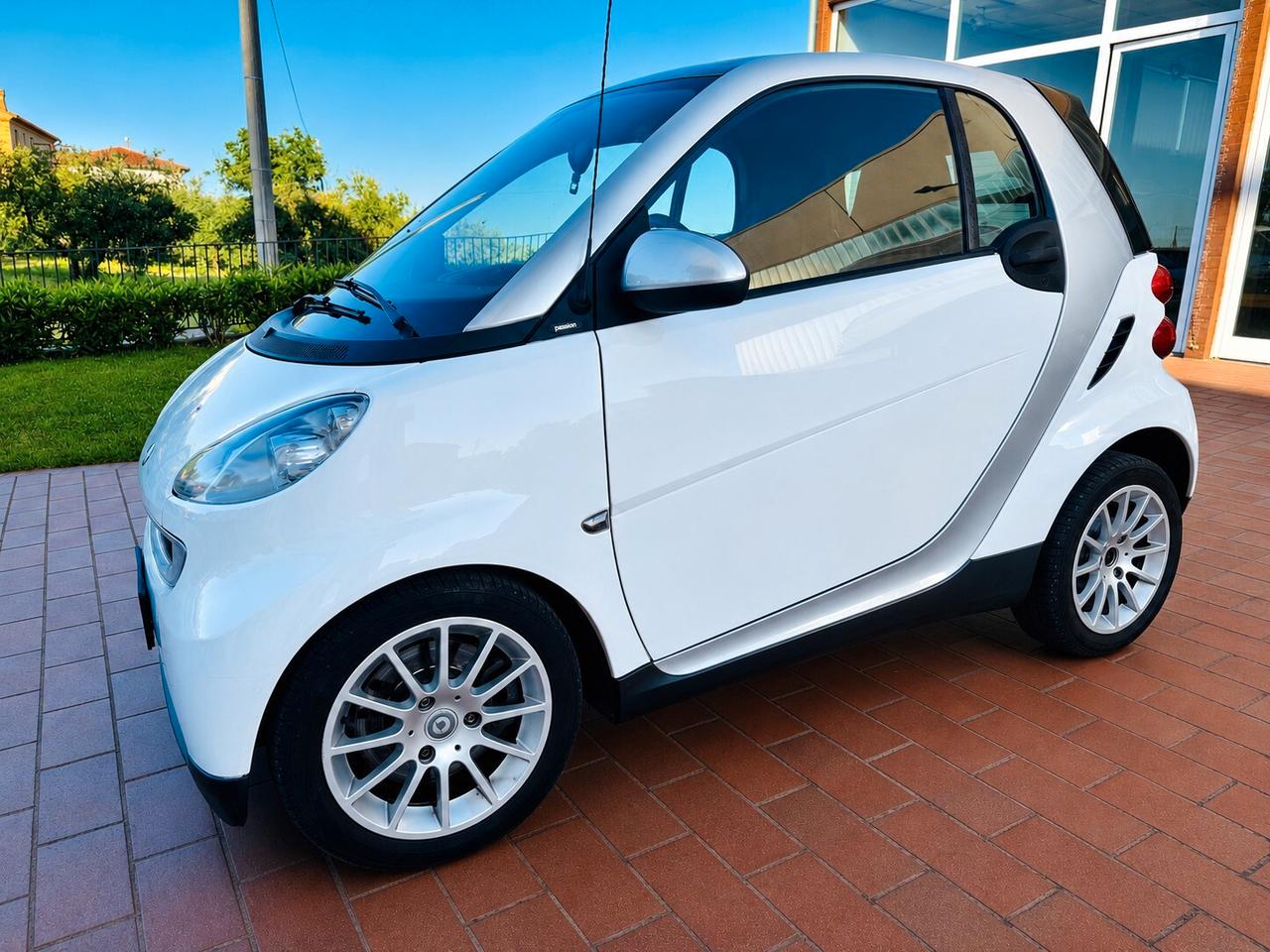 Smart ForTwo 1000 52 kW coupé pure