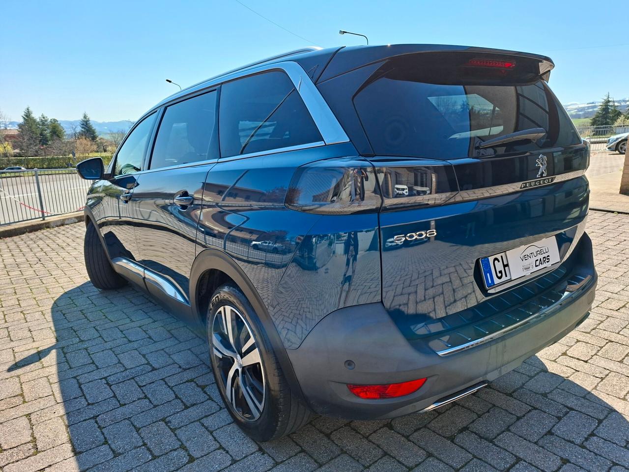 Peugeot 5008 PureTech Turbo 130 S&S EAT8 GT