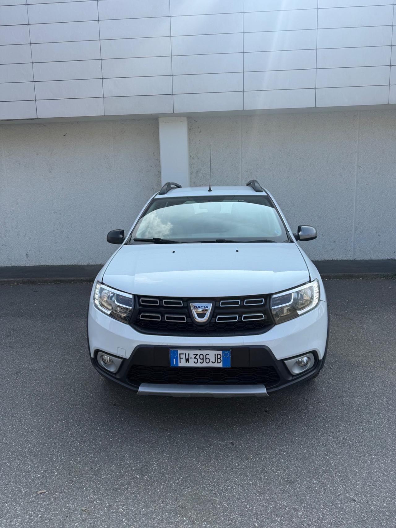 Dacia Sandero 1.0 SCe 12V 75CV Start&Stop Essential