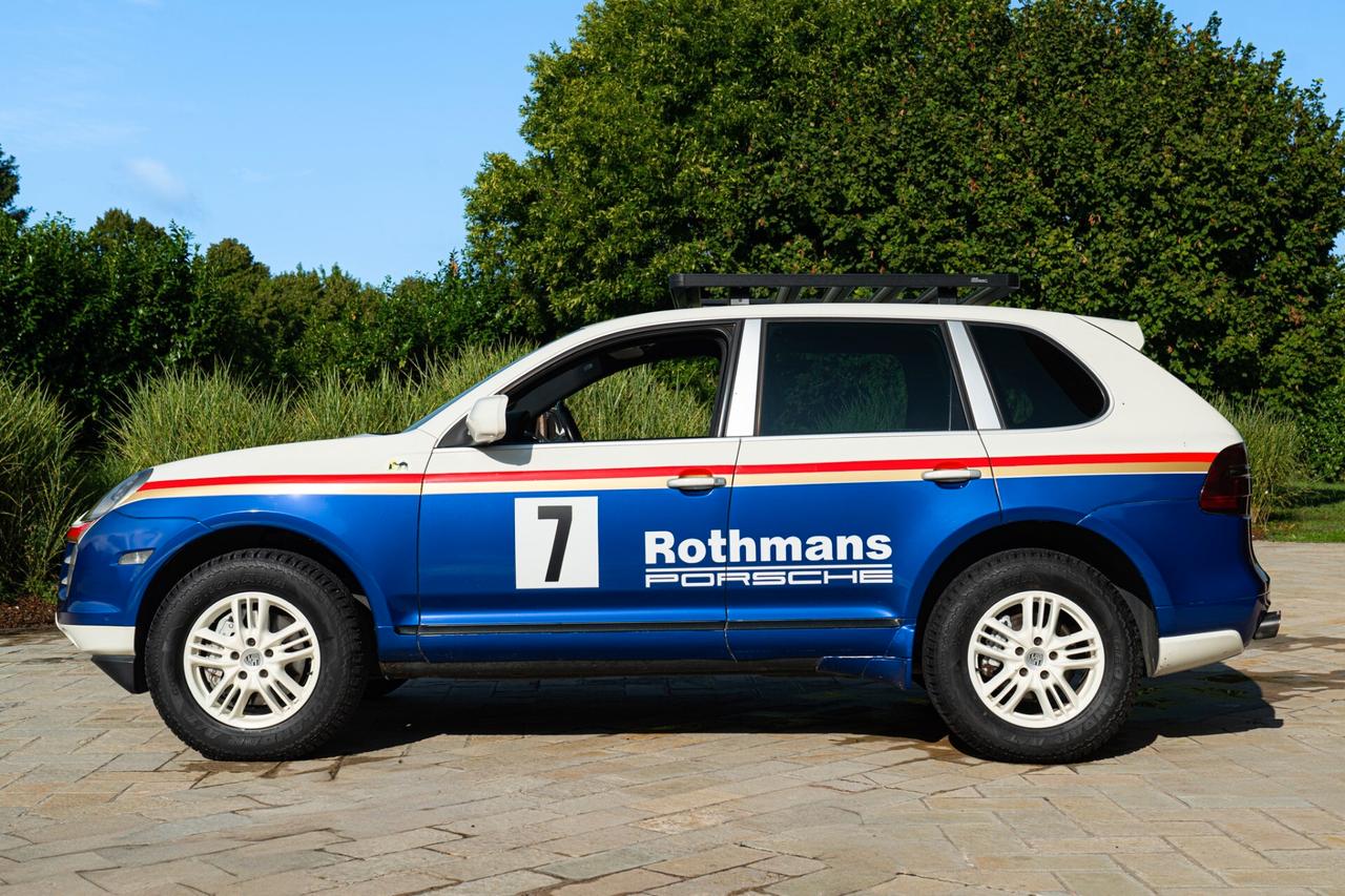 Porsche Cayenne S LIVREA ROTHMANS - POR00250