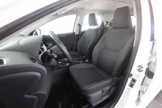 TOYOTA Yaris Yaris 1.0 5 porte Active