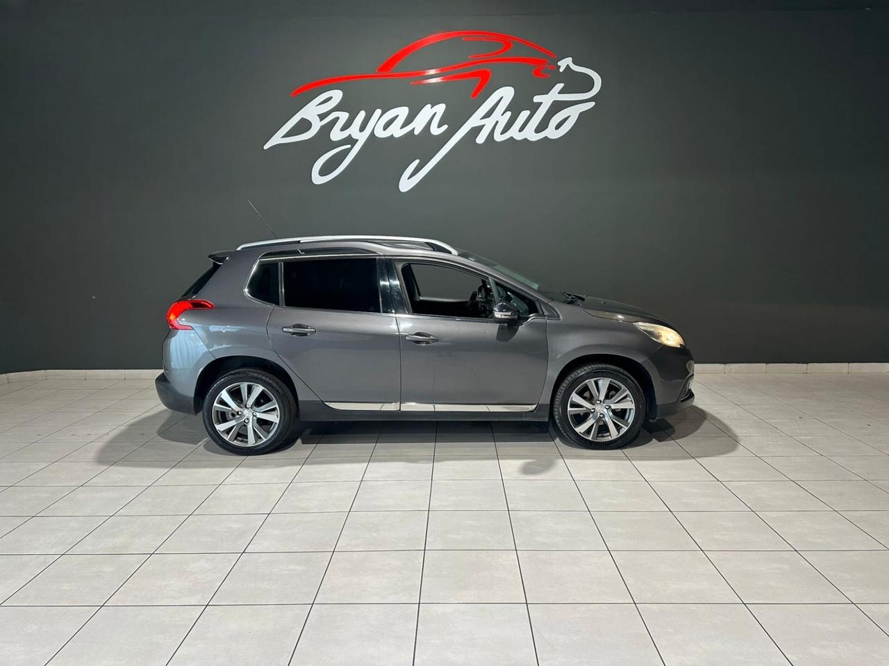 Peugeot 2008 1.6 e-HDi 115 CV Stop&Start Allure