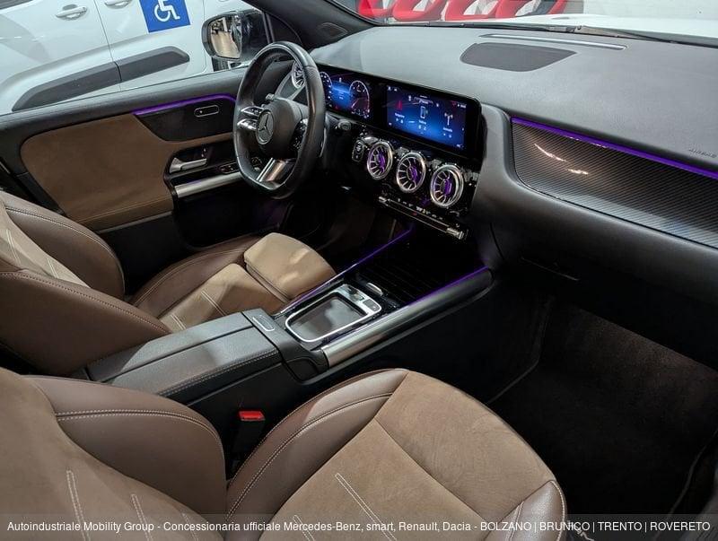 Mercedes-Benz GLA 200 D AUTOMATIC RESTYLING MY2024 AMG LINE PREMIUM