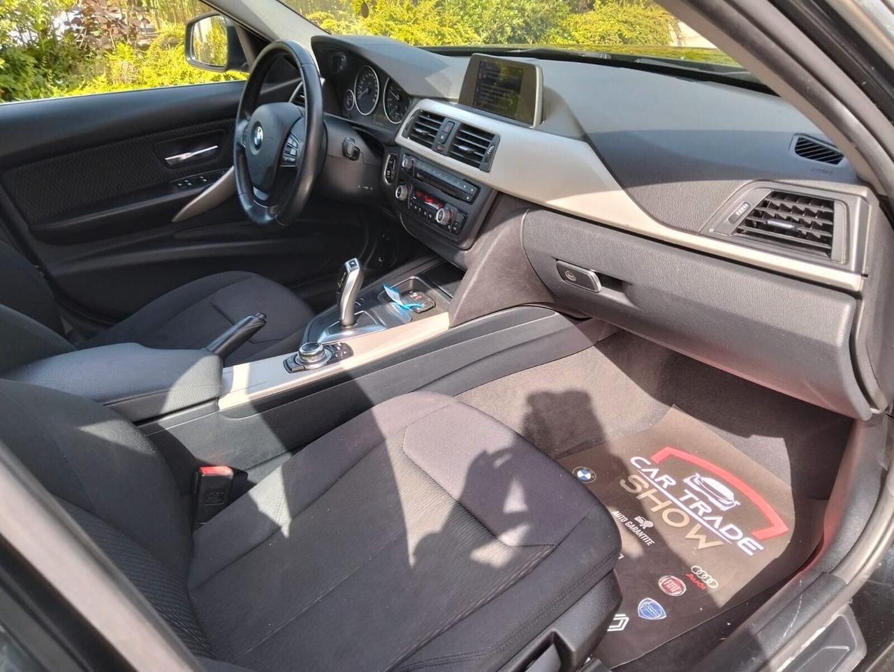 Bmw 318 318d Touring Business aut.