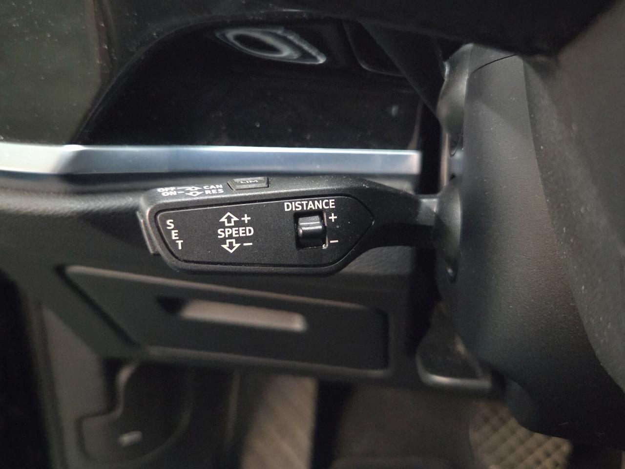 Audi Q3 40 TDI quattro S tronic Business