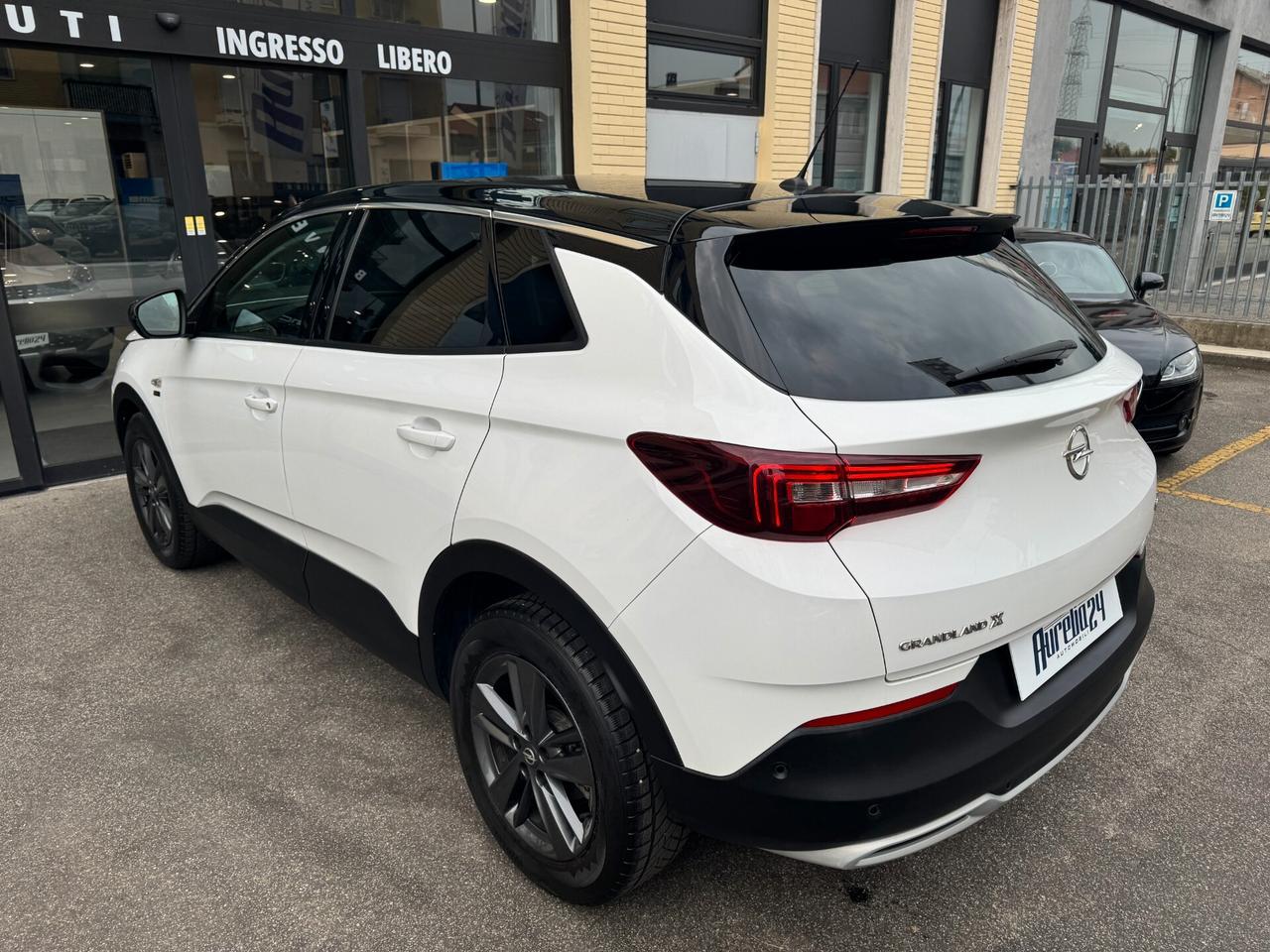 Opel Grandland X 1.2 Turbo 130 CV NEOPATENTATO