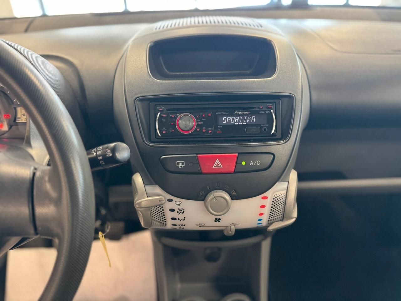 Toyota Aygo 1.0 12V VVT-i 3 porte