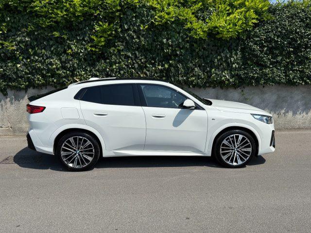 BMW X2 sDrive 18d Msport
