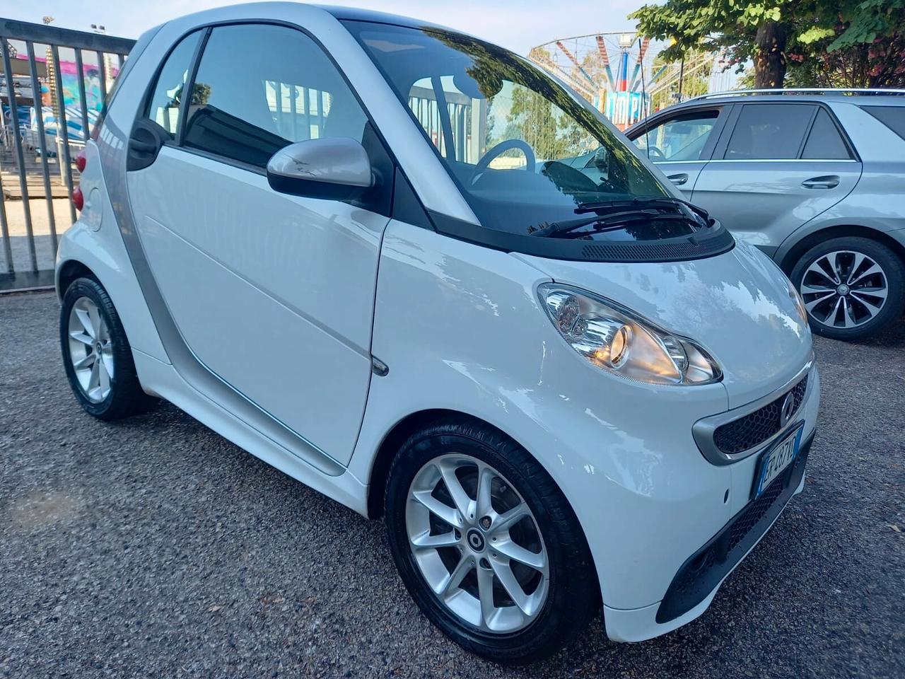 Smart ForTwo 1.0 71cv E5 SERVOSTERZO
