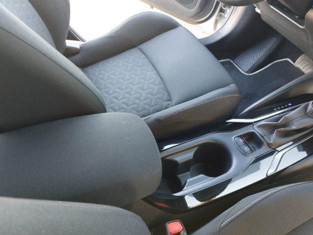 TOYOTA Corolla 1.8 Hybrid Business Uniprò Navig Poss.legge 104