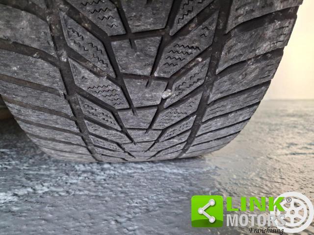 VOLKSWAGEN Touareg 3.0 V6 TDI SCR Elegance GARANZIA INCLUSA