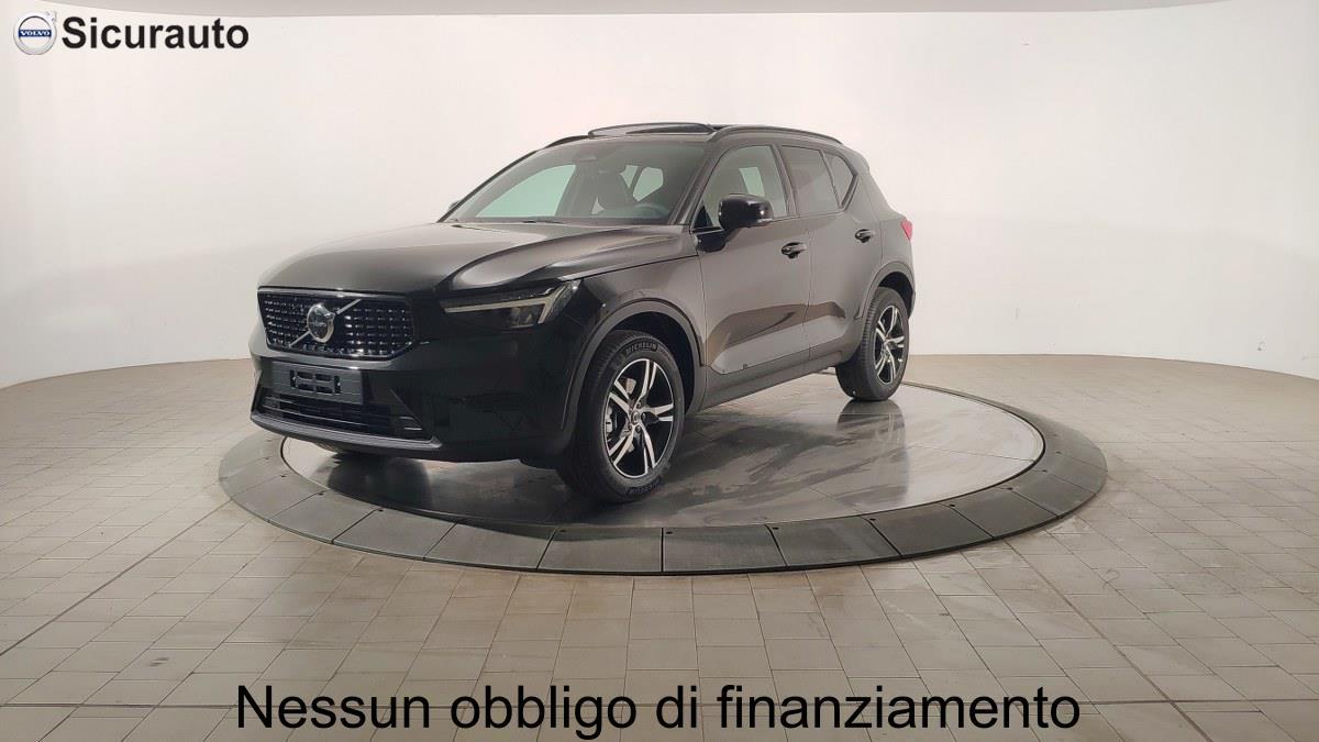 VOLVO Xc40 B3 Mild Hybrid Automatico Plus Dark