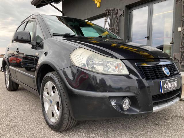 FIAT Sedici 1.9 MJT 4x4 Emotion