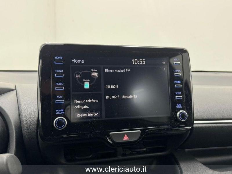 Toyota Yaris 1.5 Hybrid 5 porte Lounge (TETTO PAN.)