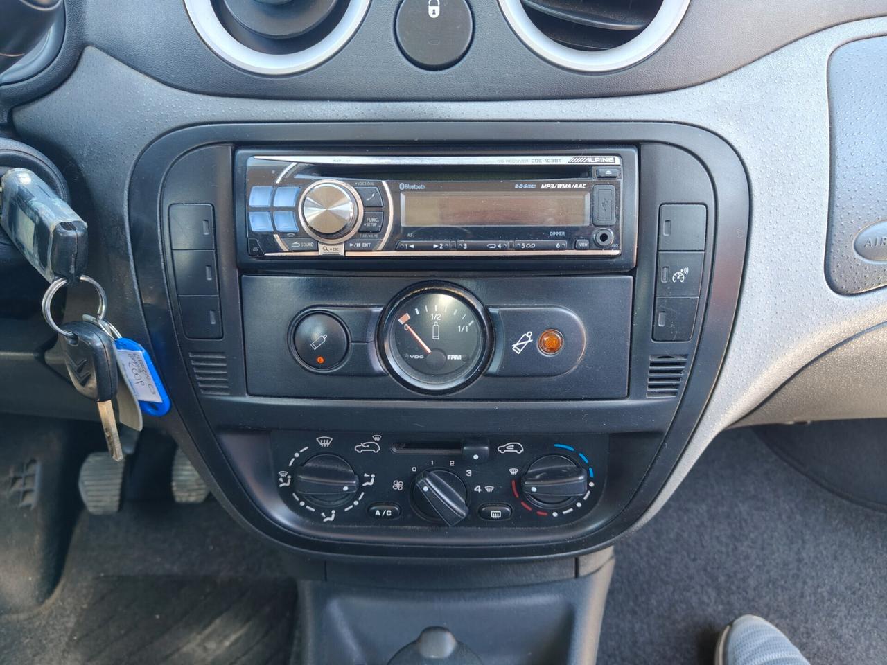 Citroen C3 1.4 Perfect Bi Energy M metano 09