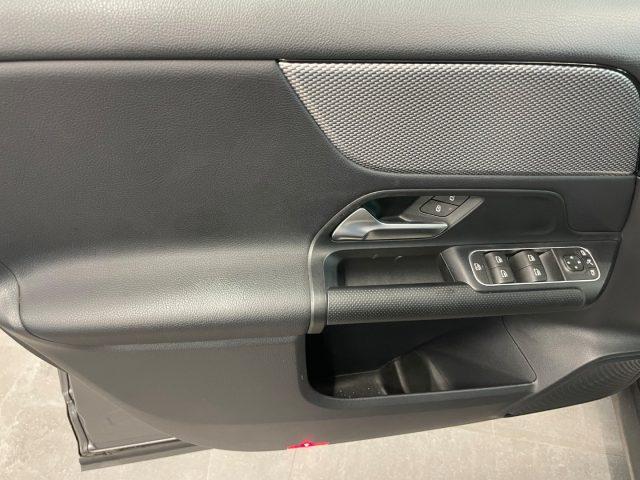 MERCEDES-BENZ GLA 200 2.0 d 150 CV Business Extra