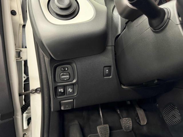 TOYOTA Aygo Connect 1.0 VVT-i 72CV 5 porte x-cool