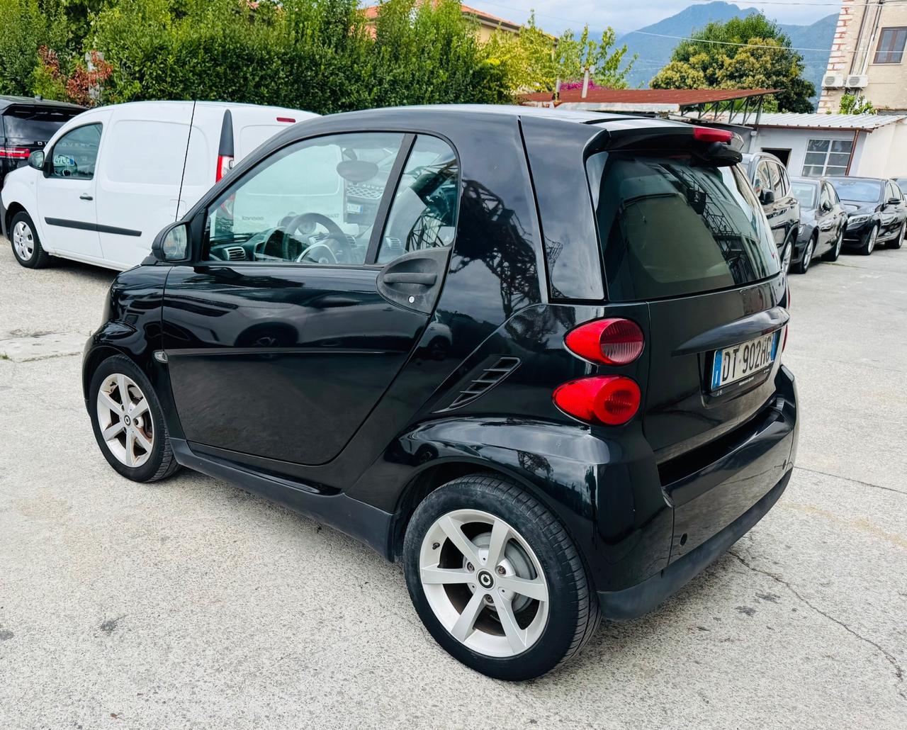Smart ForTwo 1000 52 kW coupé limited two