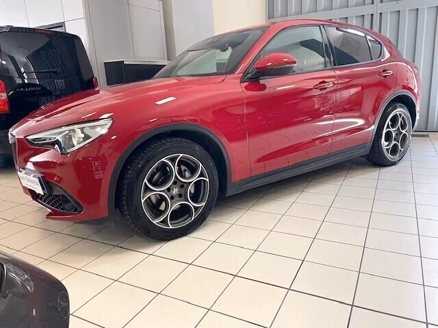 Alfa Romeo Stelvio 2.2 Turbodiesel 160 CV AT8 RWD Sprint ( N1 )