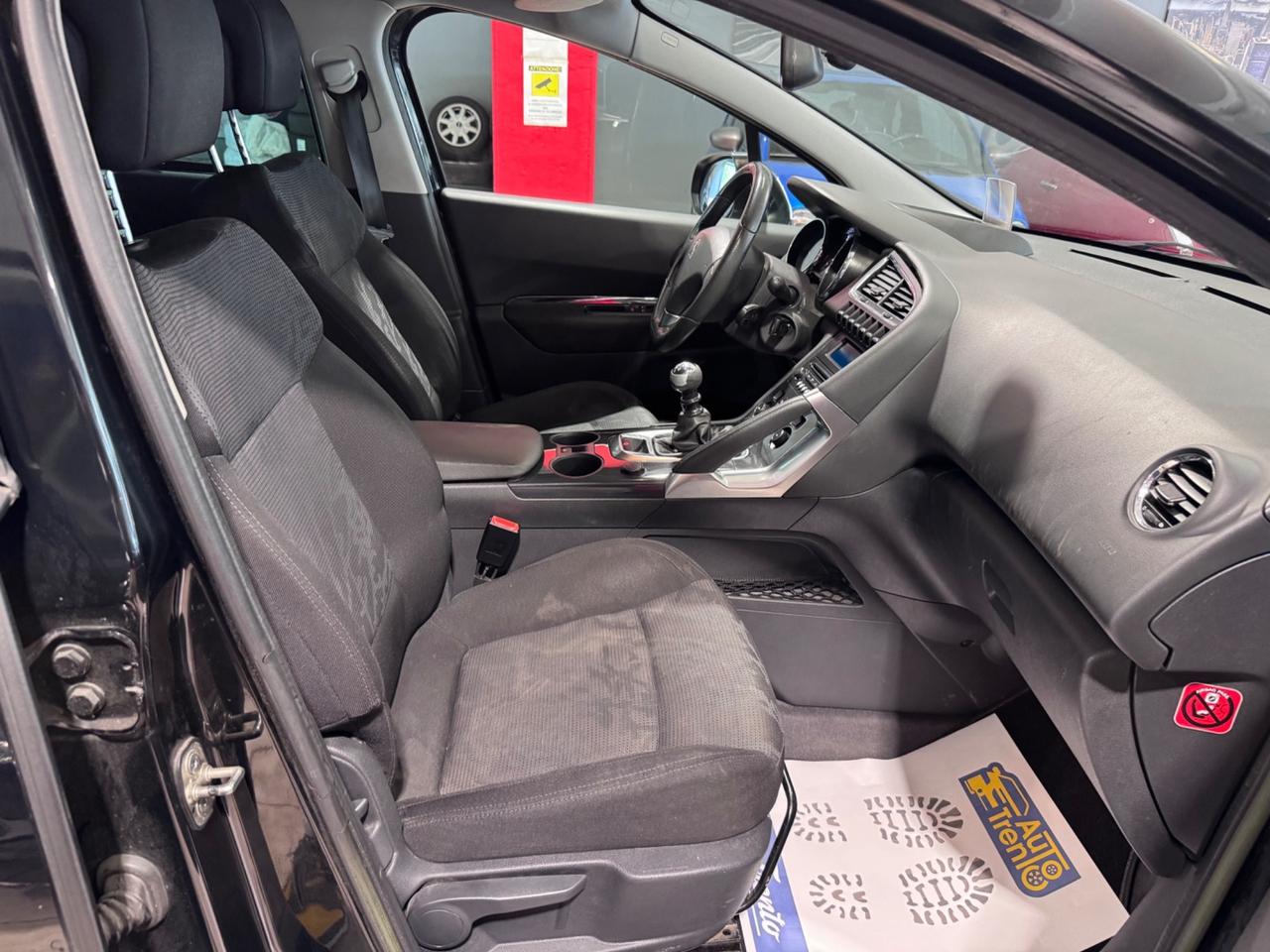Peugeot 3008 2.0 HDi 150CV Allure gancio traino
