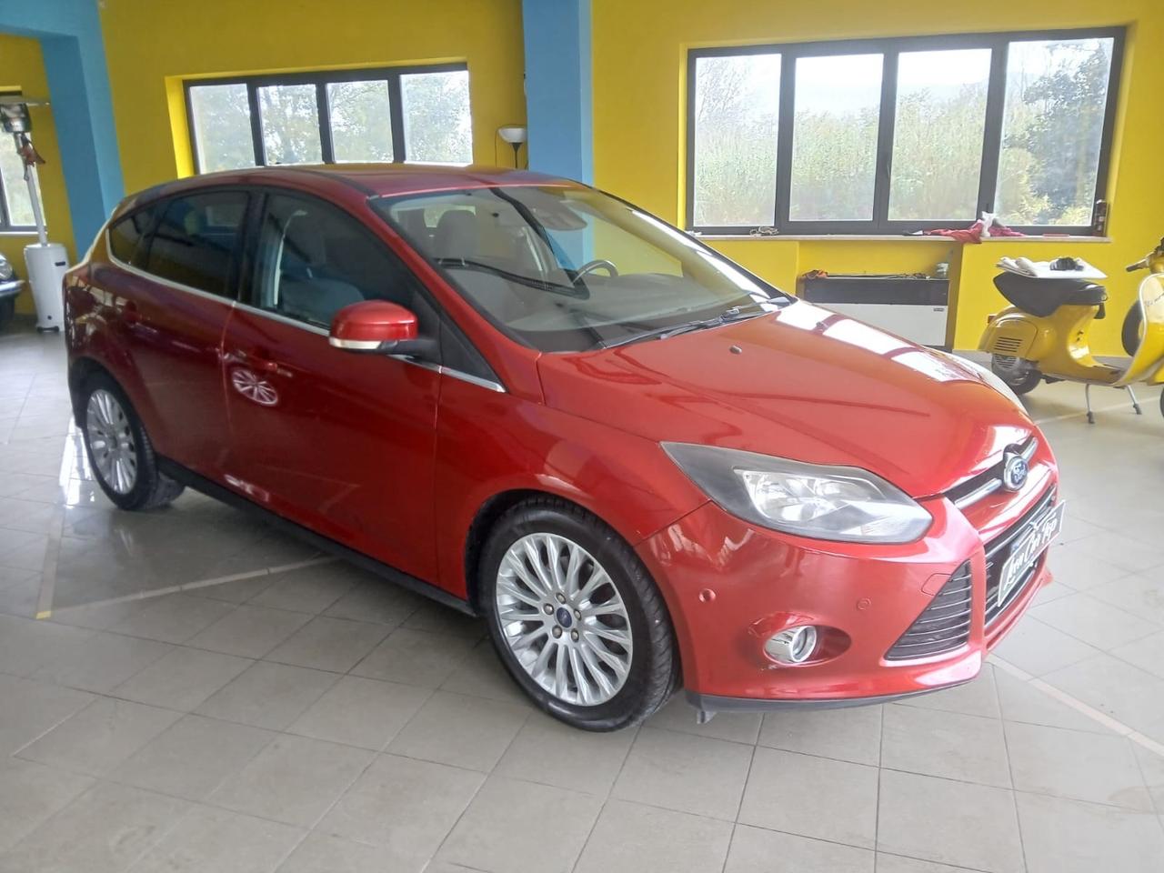 Ford Focus 2.0 TDCi 115 CV Powershift Titanium cambio automatico full